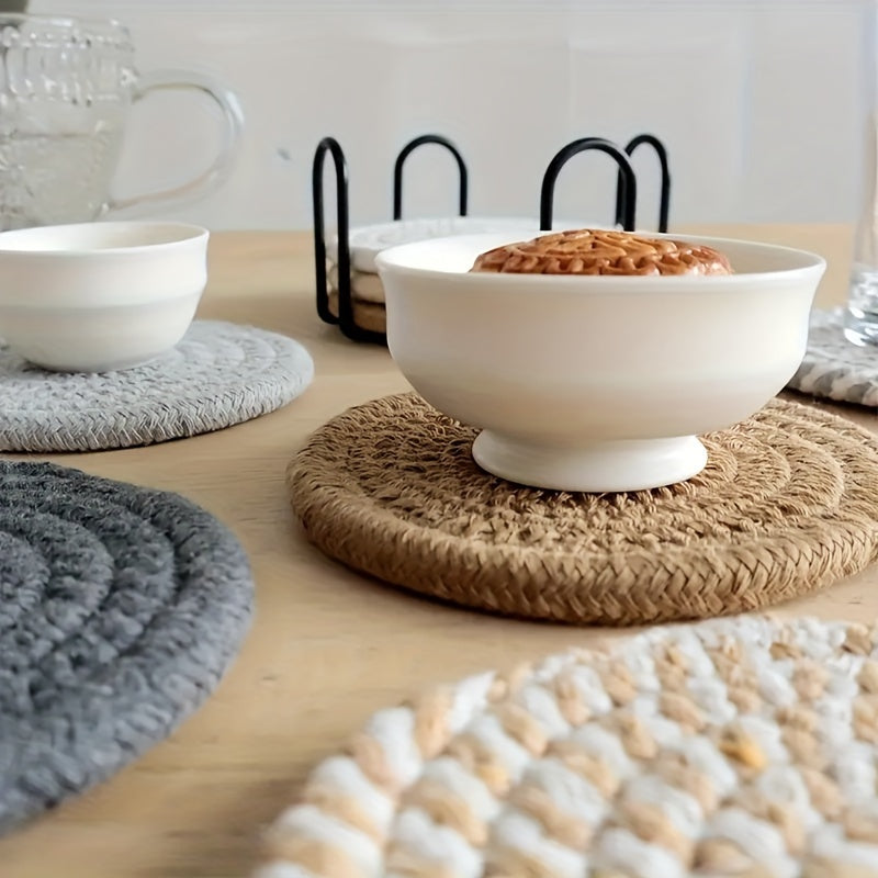 Boho-underlag sett med 8 vevde bordbrikker. Ideelt for hverdags eller festlig borddekking, flott gaveide.