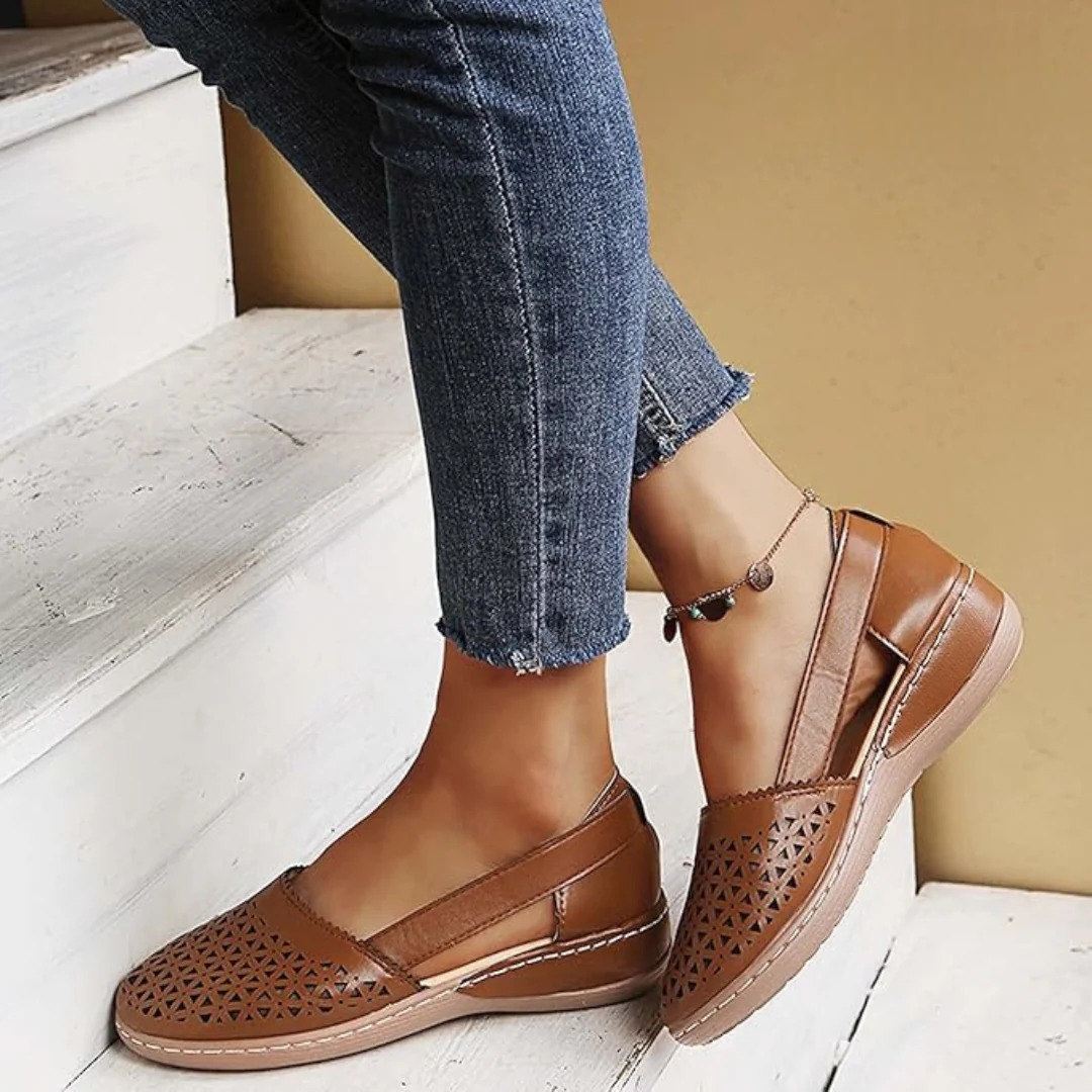 "Damen Atmungsaktive Cutout Schuhe, Slip-On, luftig, modisch, bequem, perfekt für Alltag und Sommer, leichtes Design"