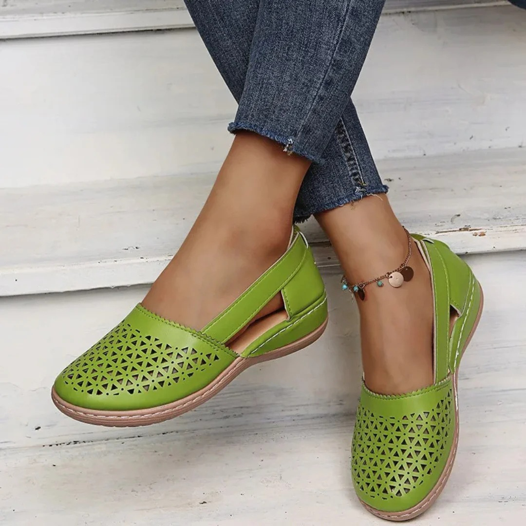 "Damen Atmungsaktive Cutout Schuhe, Slip-On, luftig, modisch, bequem, perfekt für Alltag und Sommer, leichtes Design"