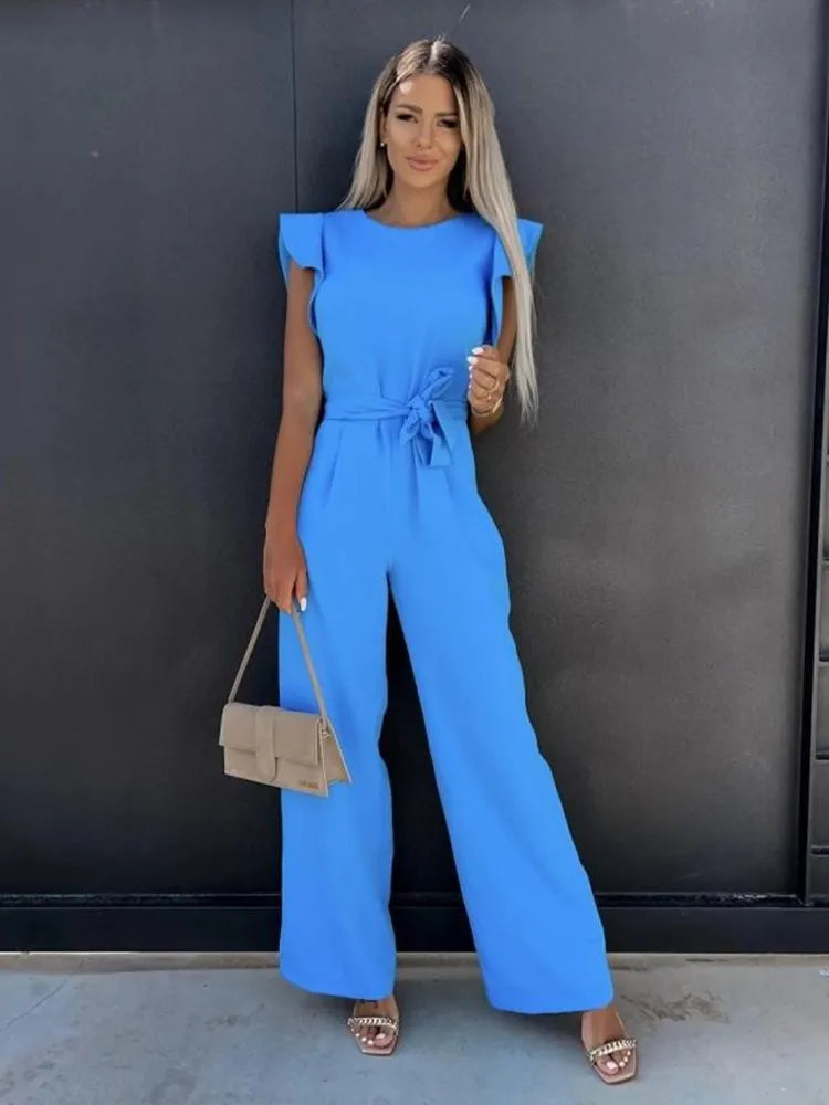 "Damen Jumpsuit mit eleganten Rüschenärmeln und weiten Beinen in Schwarz, ideal für festliche Anlässe und lässige Ausflüge."