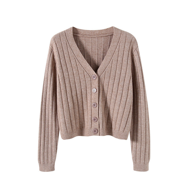 "Damen Kabelstrickpullover mit V-Ausschnitt, elegantes Design, kabelgestrickte Struktur, vielseitig und komfortabel."