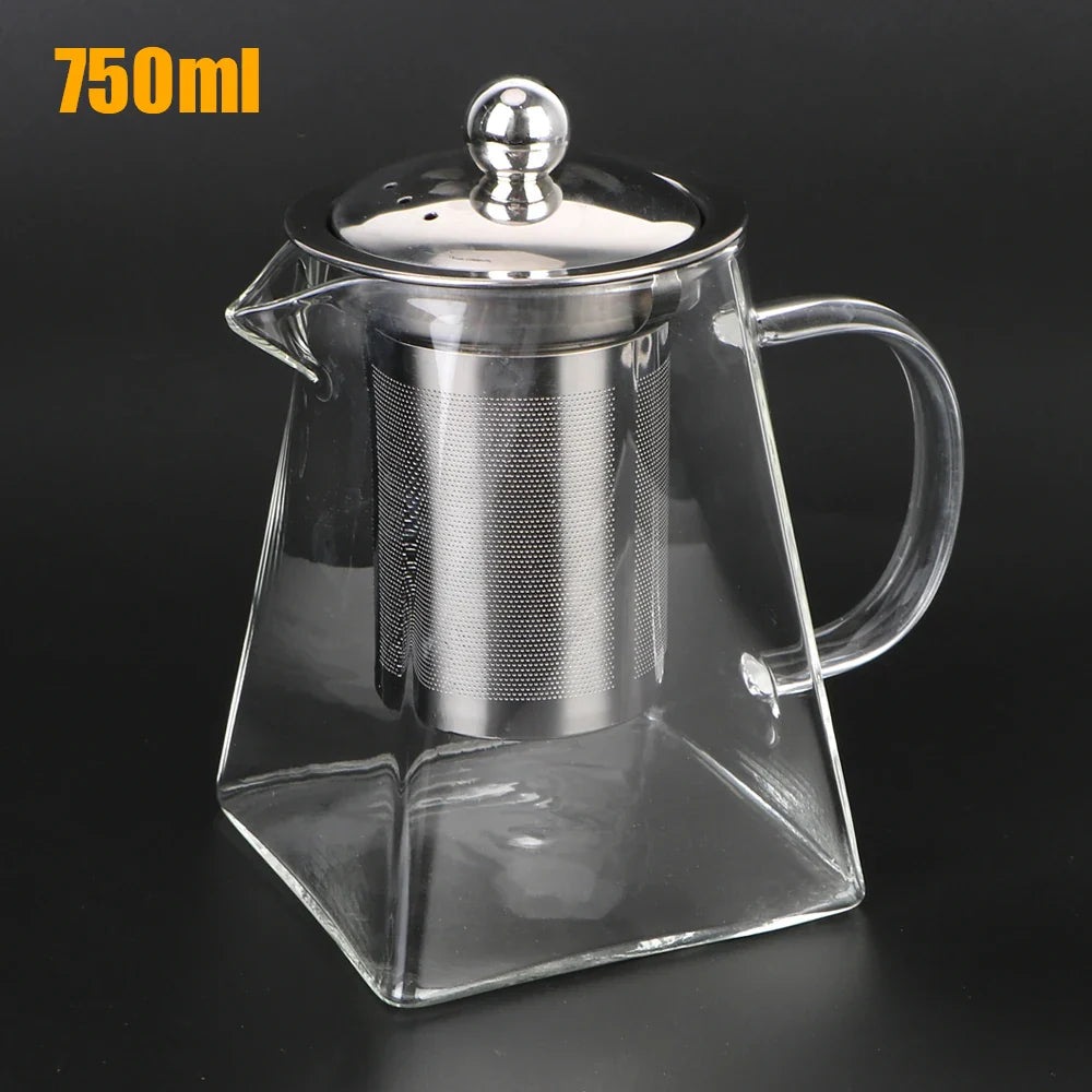 Elegante Glas-Teekanne mit Edelstahlsieb, hitzebeständig, spülmaschinenfest, ideal für losen Tee; erhältlich in 3 Größen.