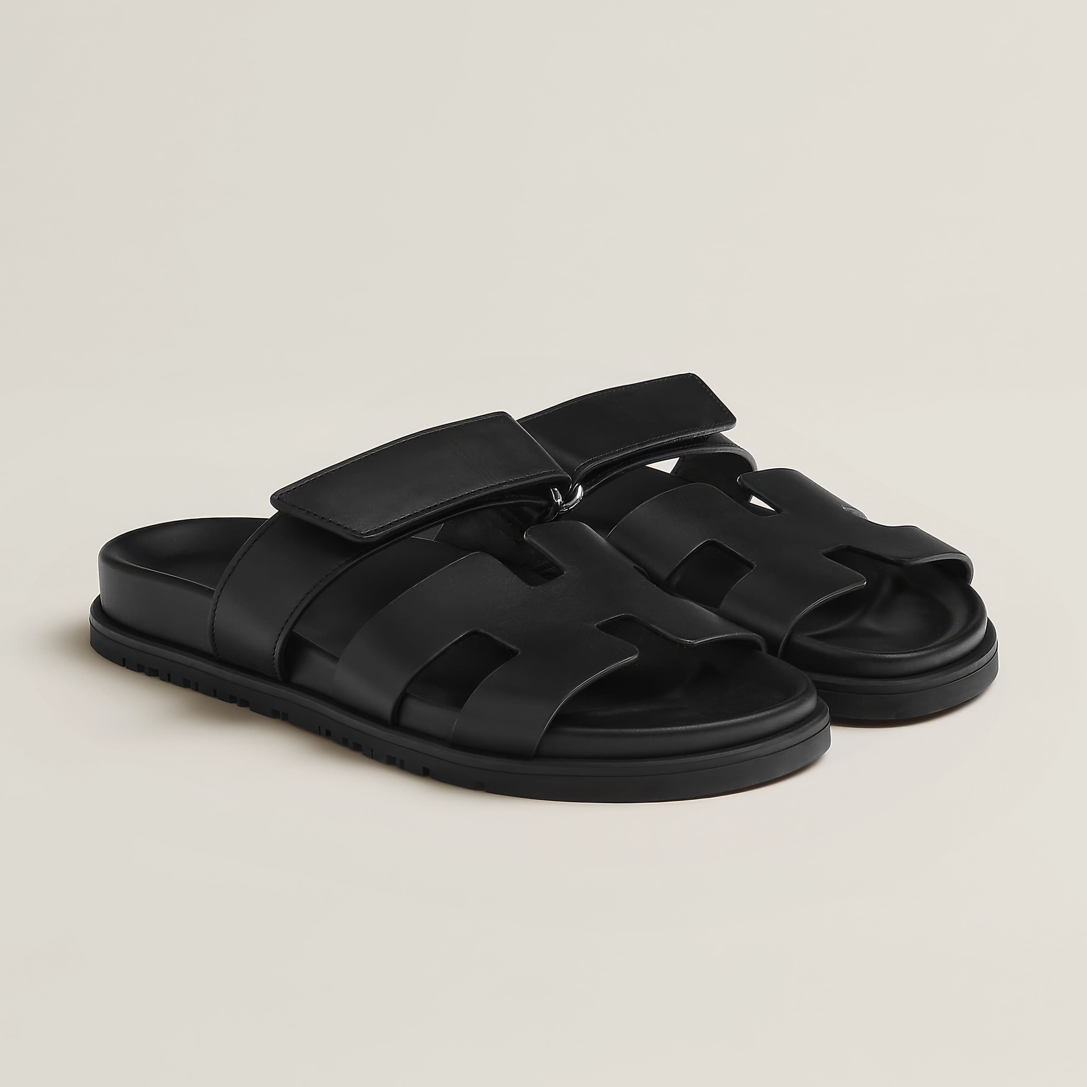 "Elegante Luxus Sandalen für Damen in Braun, Rosa, Sand, Schwarz, Weiß; weiches PU-Innenmaterial, Gummisohle."