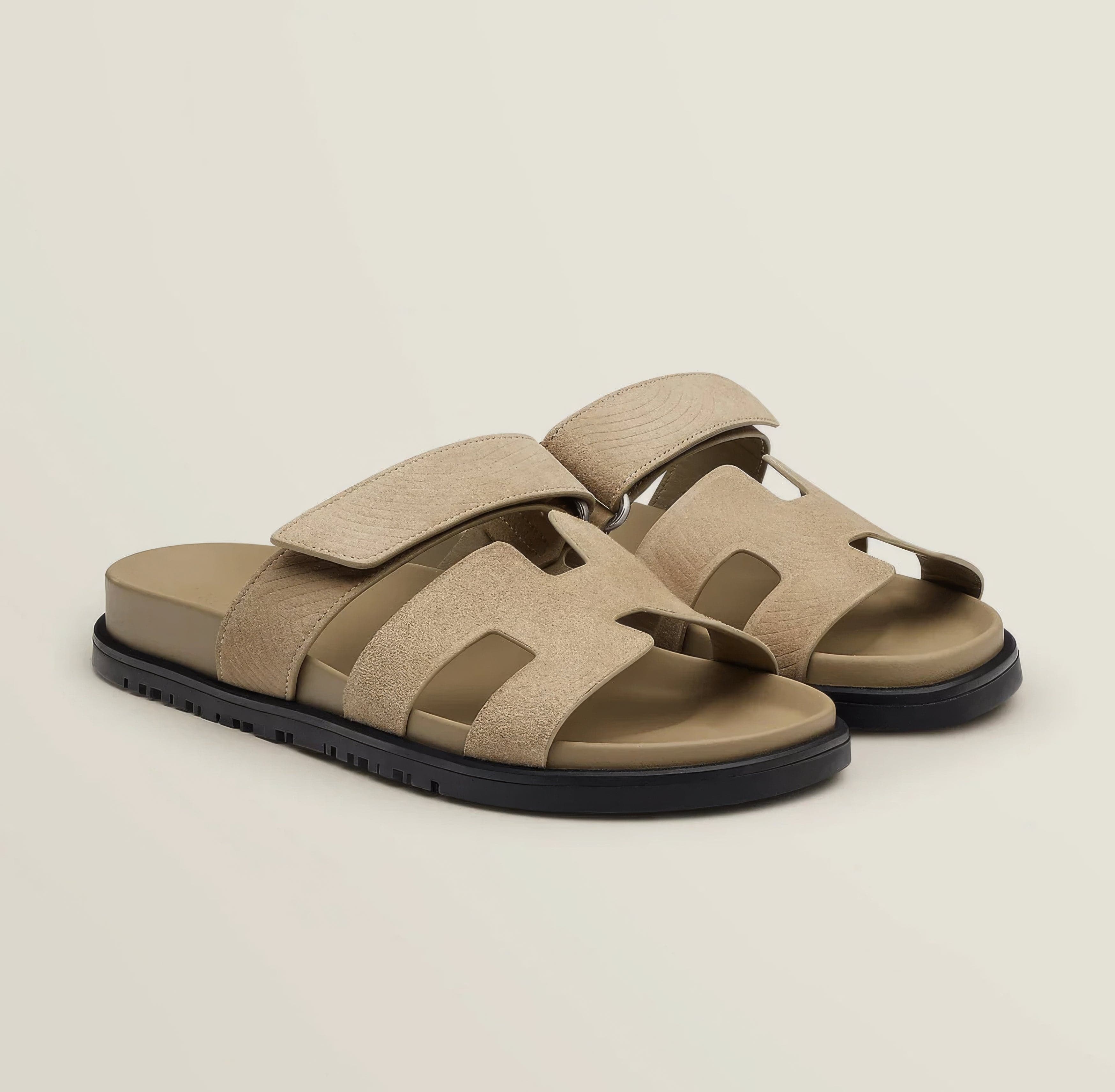 "Elegante Luxus Sandalen für Damen in Braun, Rosa, Sand, Schwarz, Weiß; weiches PU-Innenmaterial, Gummisohle."