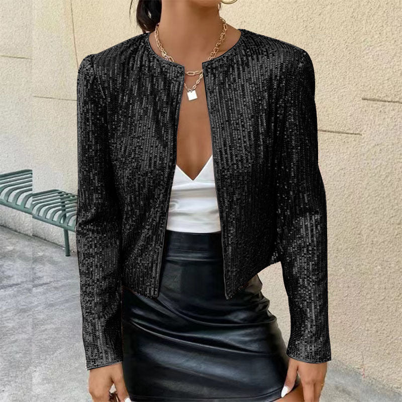 "Elegante glitzernde Damenjacke mit taillierter Passform, ideal für festliche Anlässe, in Silber und Magenta erhältlich."