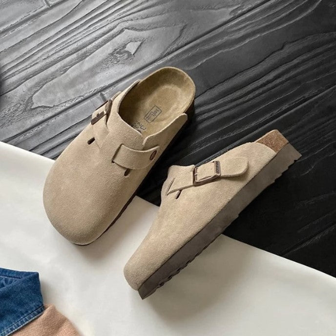 Elegante vegane Sandale für Damen in Beige, umweltfreundlich, mit ergonomischem Design. Perfekt für Alltag und Freizeit.
