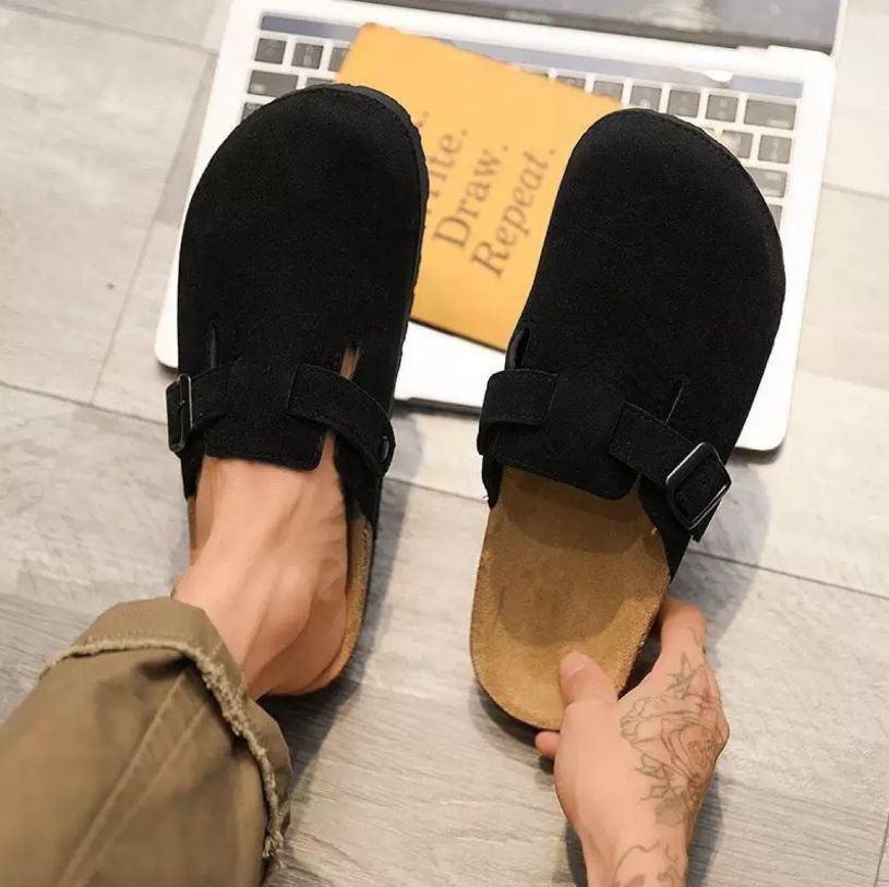 Elegante vegane Sandale für Damen in Beige, umweltfreundlich, mit ergonomischem Design. Perfekt für Alltag und Freizeit.