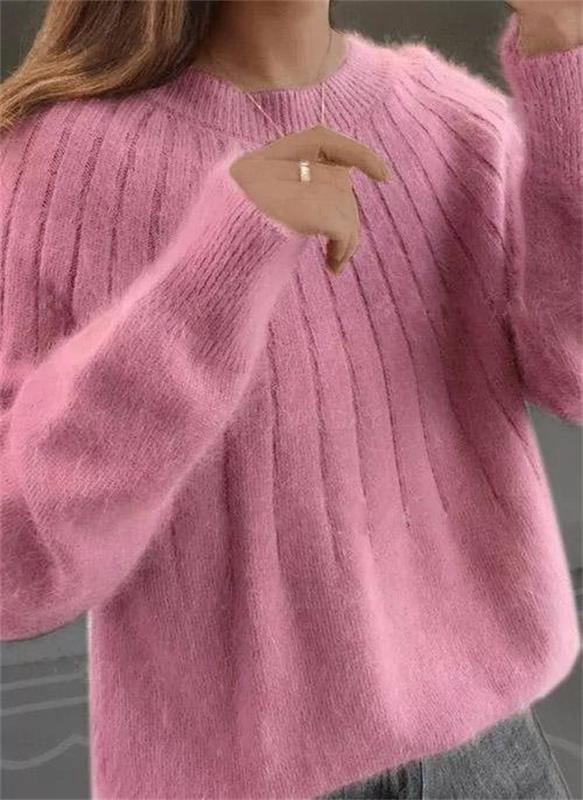 "Fluffiger Damen-Strickpullover, weich, warm, elegantes Design, ideal für Herbst, kuscheliger Stoff mit tailliertem Schnitt."