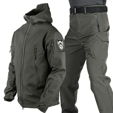 "Herren Outdoor-Jacke mit Fleece, atmungsaktiv, wasserfest, mit Reißverschluss und Kapuze, ideal für Abenteuer."