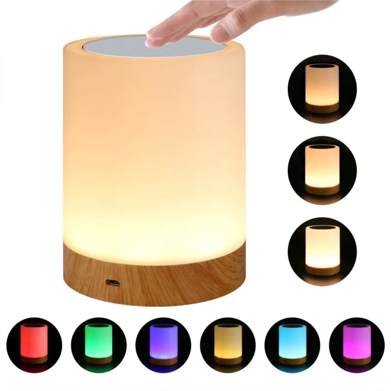 RGB LED Bordlampe om natten