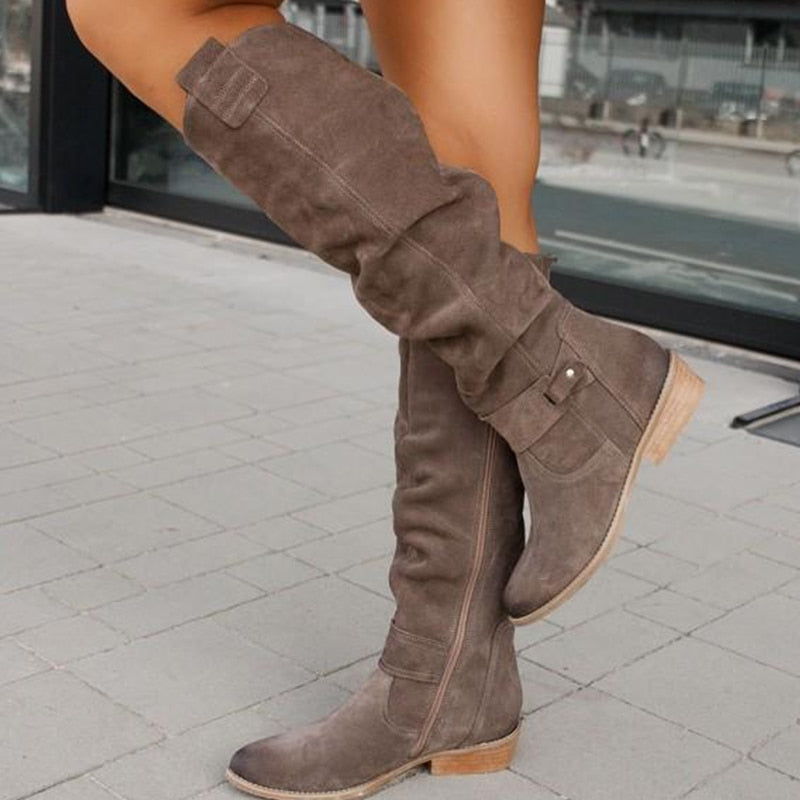 "Kuschelige warme Wildlederstiefel für Frauen mit weichem Innenfutter, erhältlich in Beige, Braun und Schwarz."
