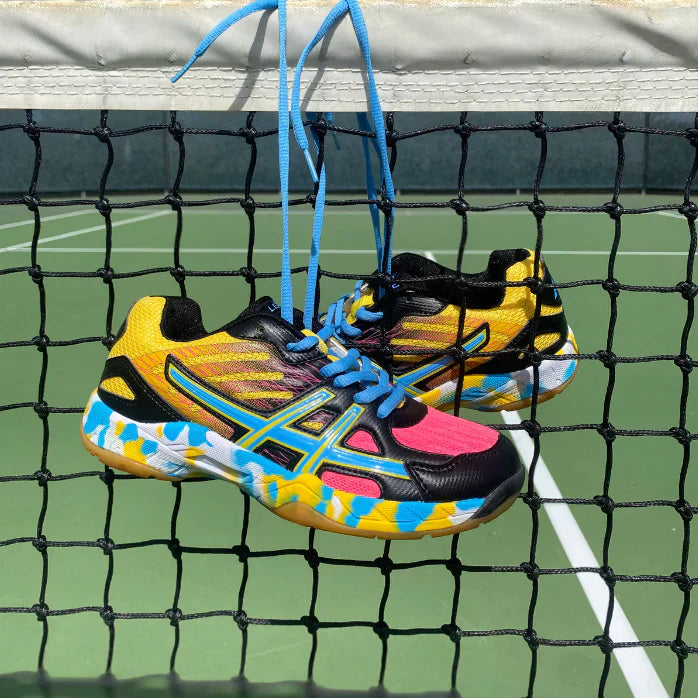 "Lila orthopädische Tennisschuhe für Damen, Stoßdämpfung, atmungsaktiv, maximaler Komfort und Schutz, Tennisleistung."