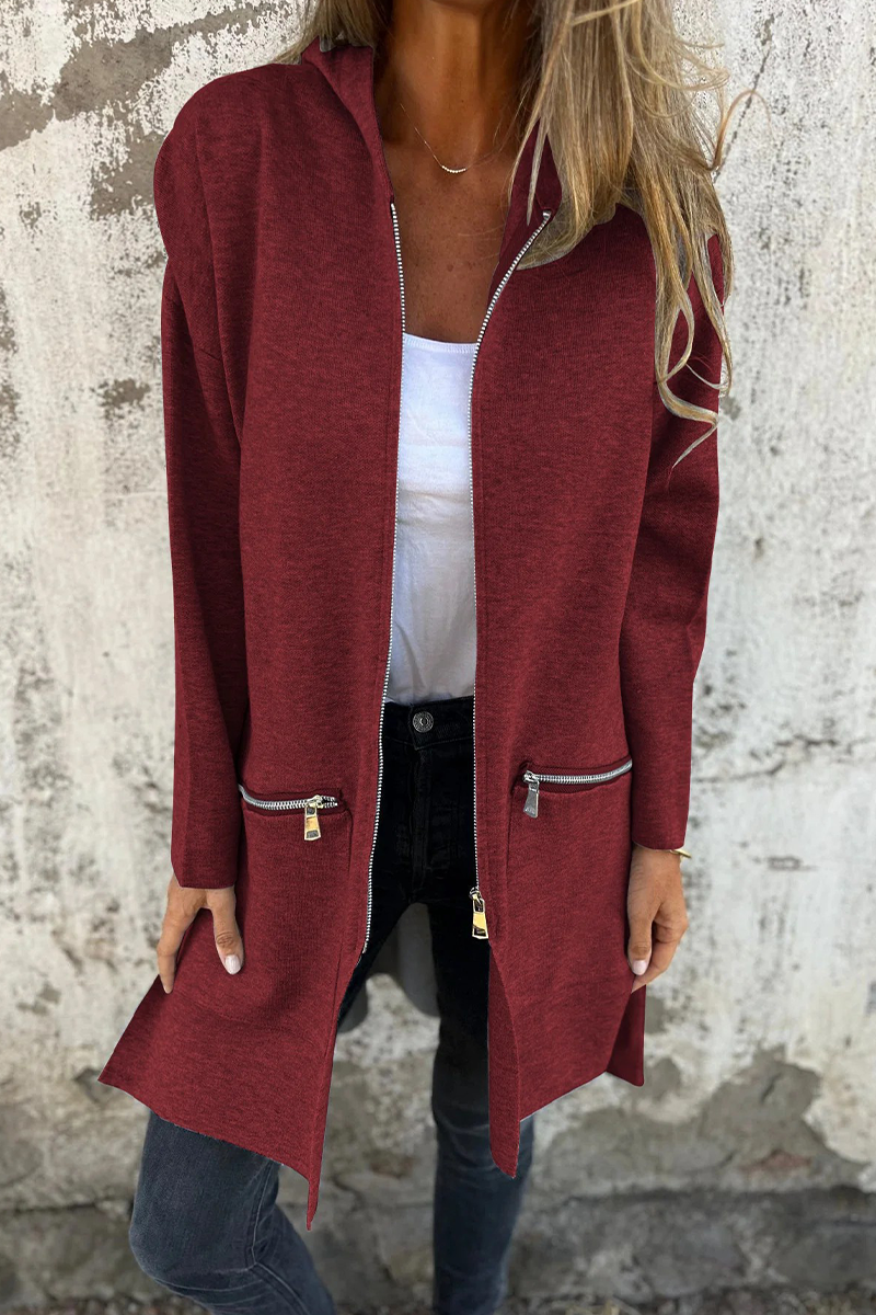 Lässige Kapuzenjacke für Damen, mit Schlitz und Reißverschluss, vorne gezeigt, erhältlich in 9 trendigen Farben.