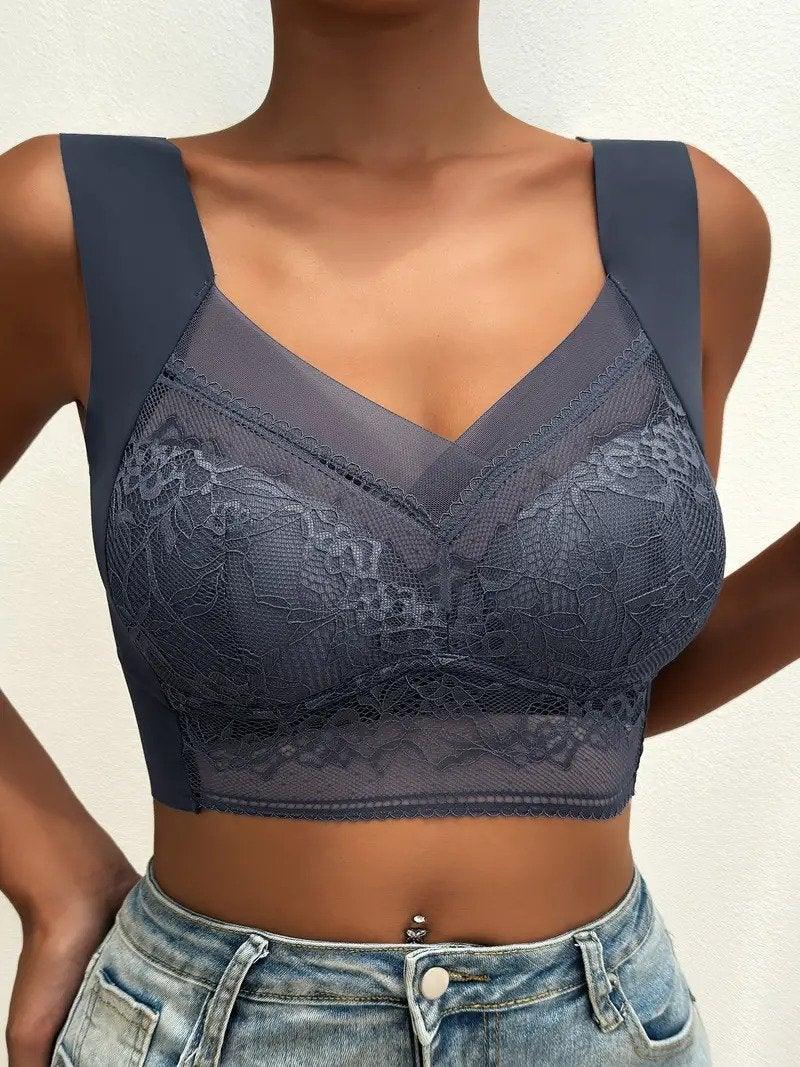 "Nahtloser BH in Beige, stilvoll und komfortabel, ideal für jede Gelegenheit und bietet hohe Unterstützung"
