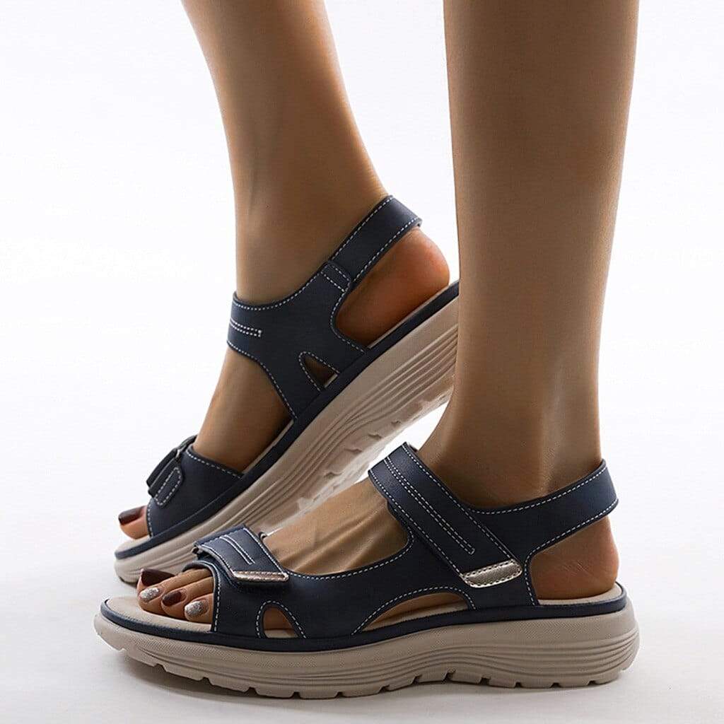 Orthopädische Damen-Sandalen mit verstellbaren Riemen, ergonomischer Sohle und stilvollem Design für hohen Komfort.