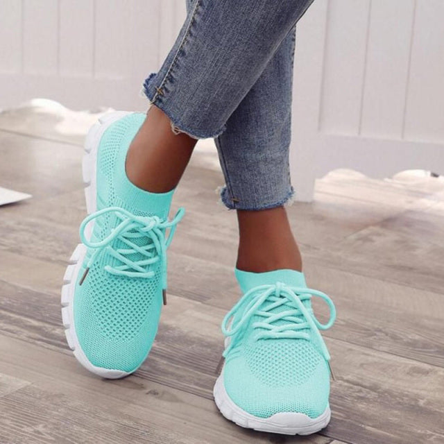 Orthopädische Damensneaker grau, ergonomisch, aus Kunstleder, stilvoll und komfortabel für täglichen Gebrauch.