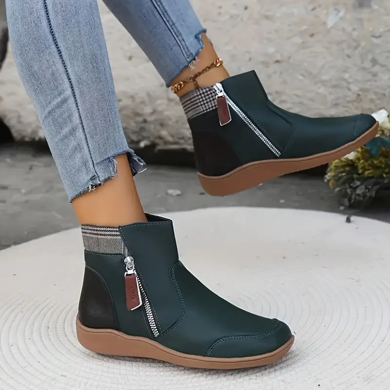 "Orthopädische Damenstiefel mit Reißverschluss, atmungsaktivem Obermaterial, ergonomischer Stütze und rutschfester Sohle."