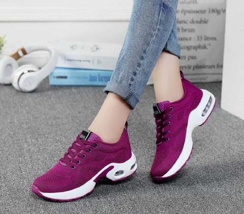 "Orthopädische Turnschuhe für Damen, komfortabel und stilvoll, in diversen Farben, ideal für täglichen Gebrauch."