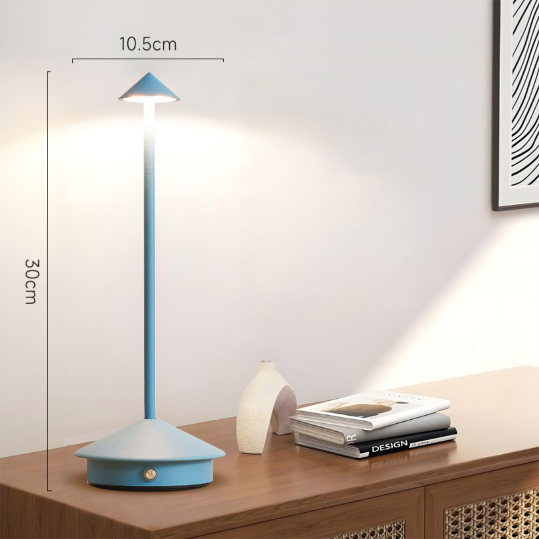 "Stilvolle kabellose LED Tischlampe, elegant schlankes Design, dimmbares Touch-Licht, ideal für jede Raumdekoration."