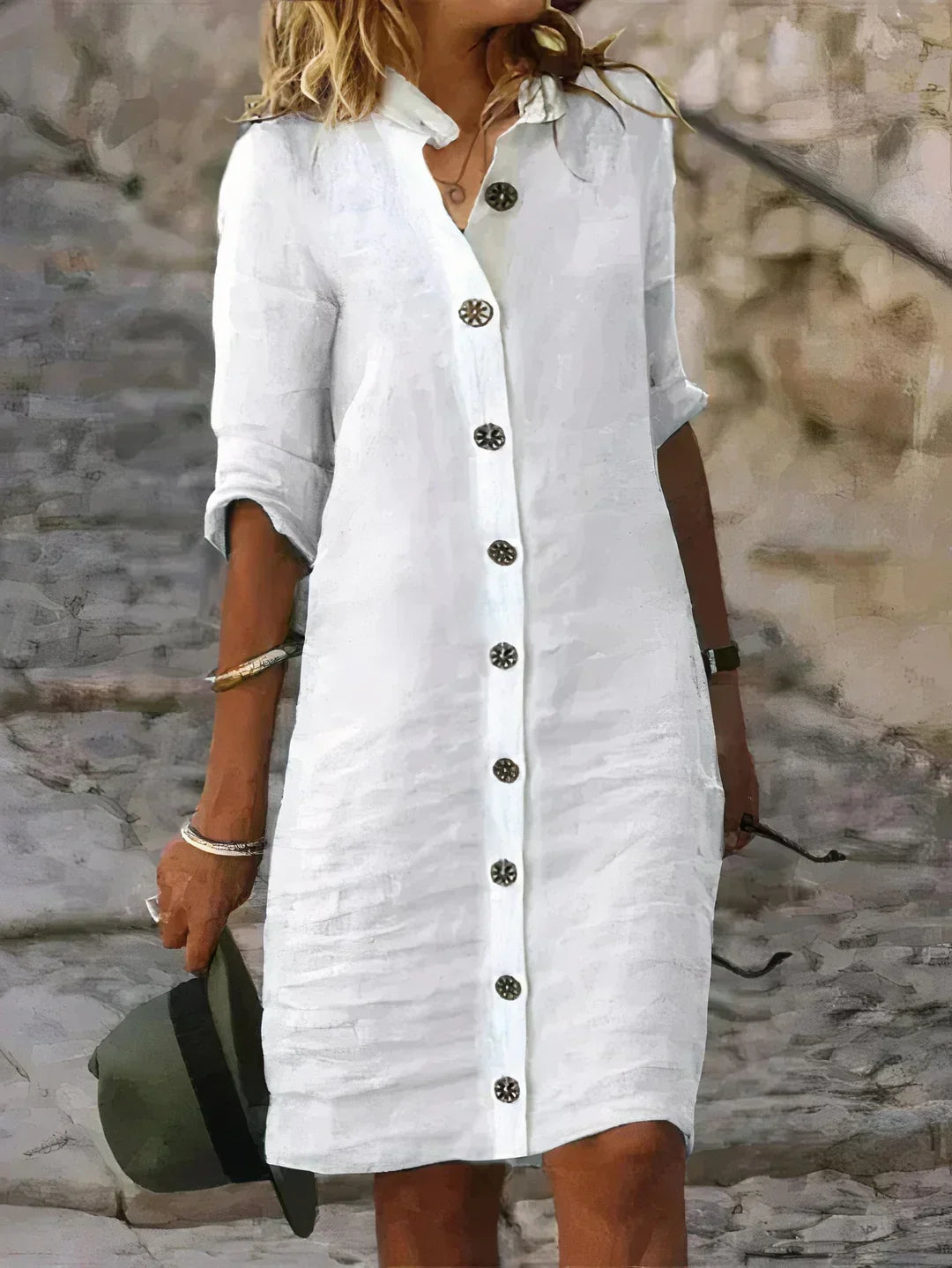 Elegant, avslappet lin midi kjole. Ideell som strandkjole eller vår/sommer fritidskjole. Pustende materiale.
