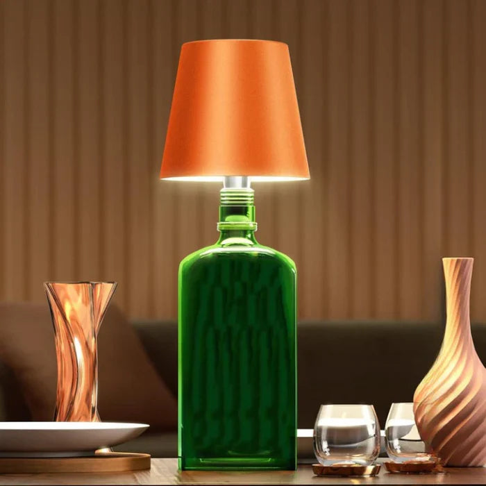 Minimalistisk LED-lampe med berøringskontroll, dimbart lys, perfekt som nattbordslampe.