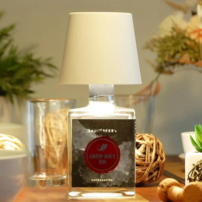 Fleksibel bærbar LED-lampe med dimbar funksjon, ideell for lesing og avslapning.