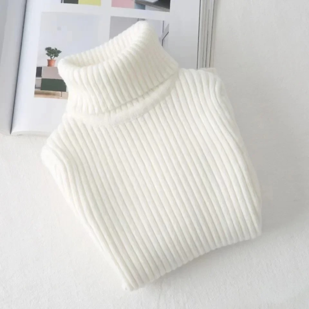 Komfortabel vintergenser for barn, med klassisk turtleneck.