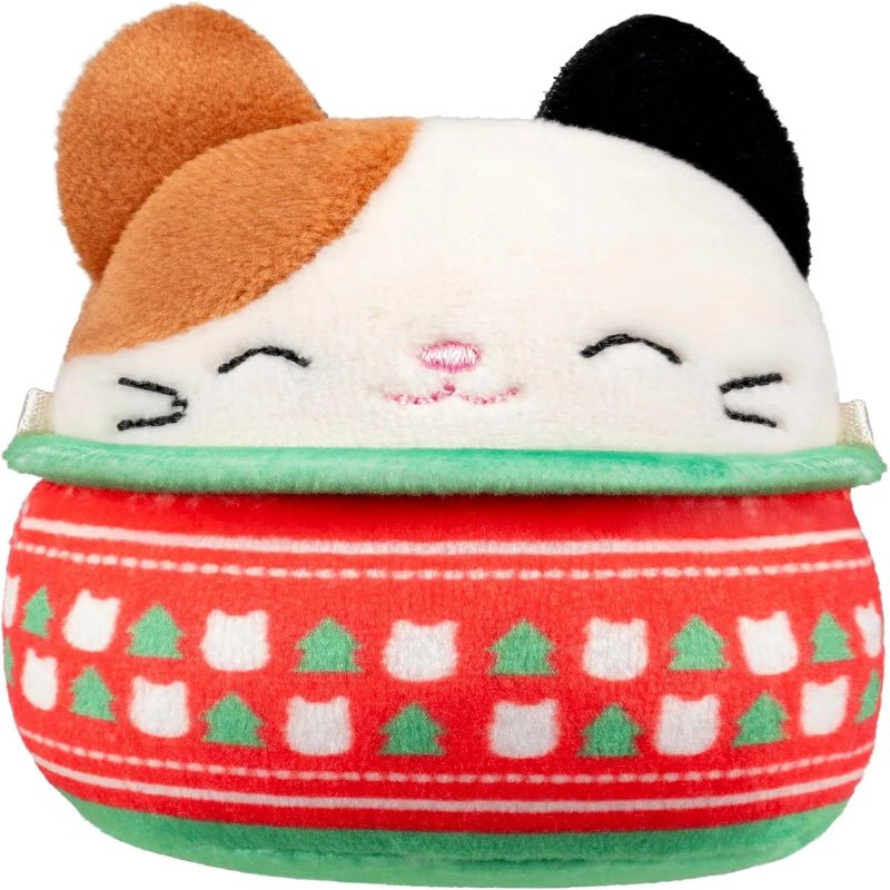 Få 24 små Mikromallow figurer til jul med denne spennende barne julekalenderen.