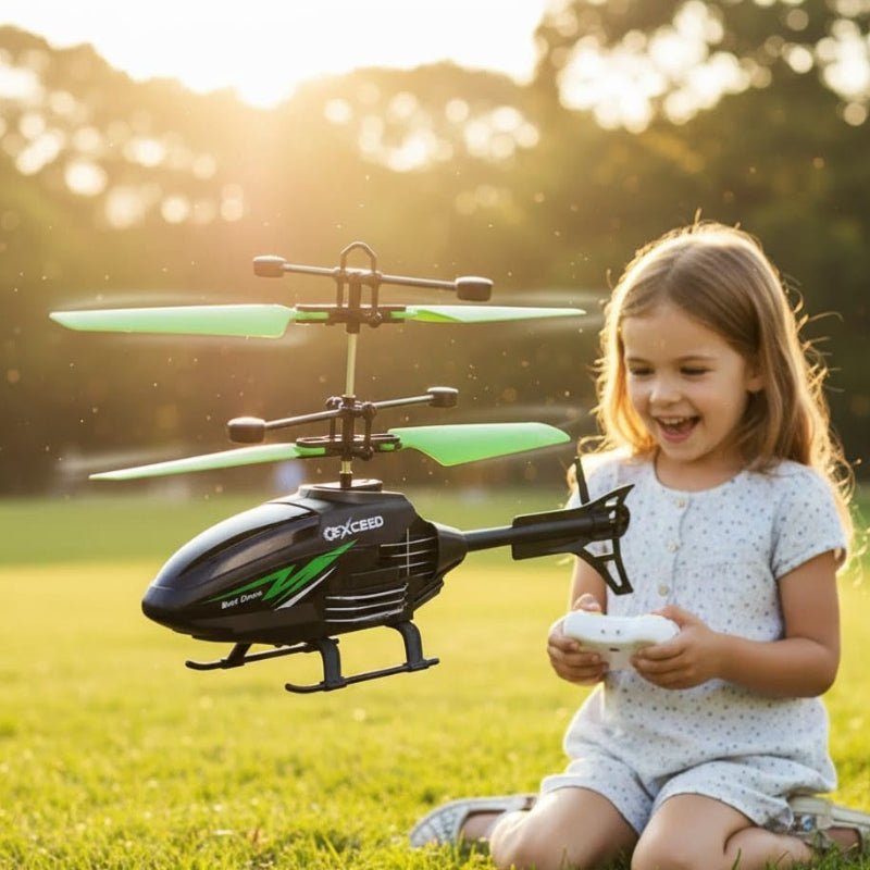 Fjernstyrt minihelikopter for barn med fleksible rotorer, perfekt for morsom innendørs flyving.