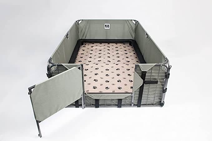 Superabsorberende tissepute, garanterer ingen lekkasjer på tepper eller møbler.