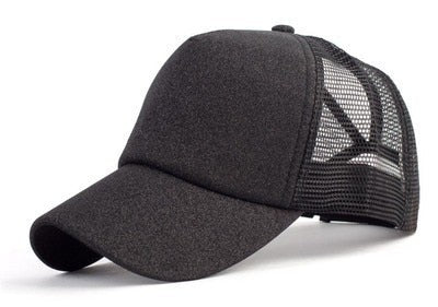 Stilfull og funksjonell dame baseballcaps, perfekt for fritid og utendørsbruk.