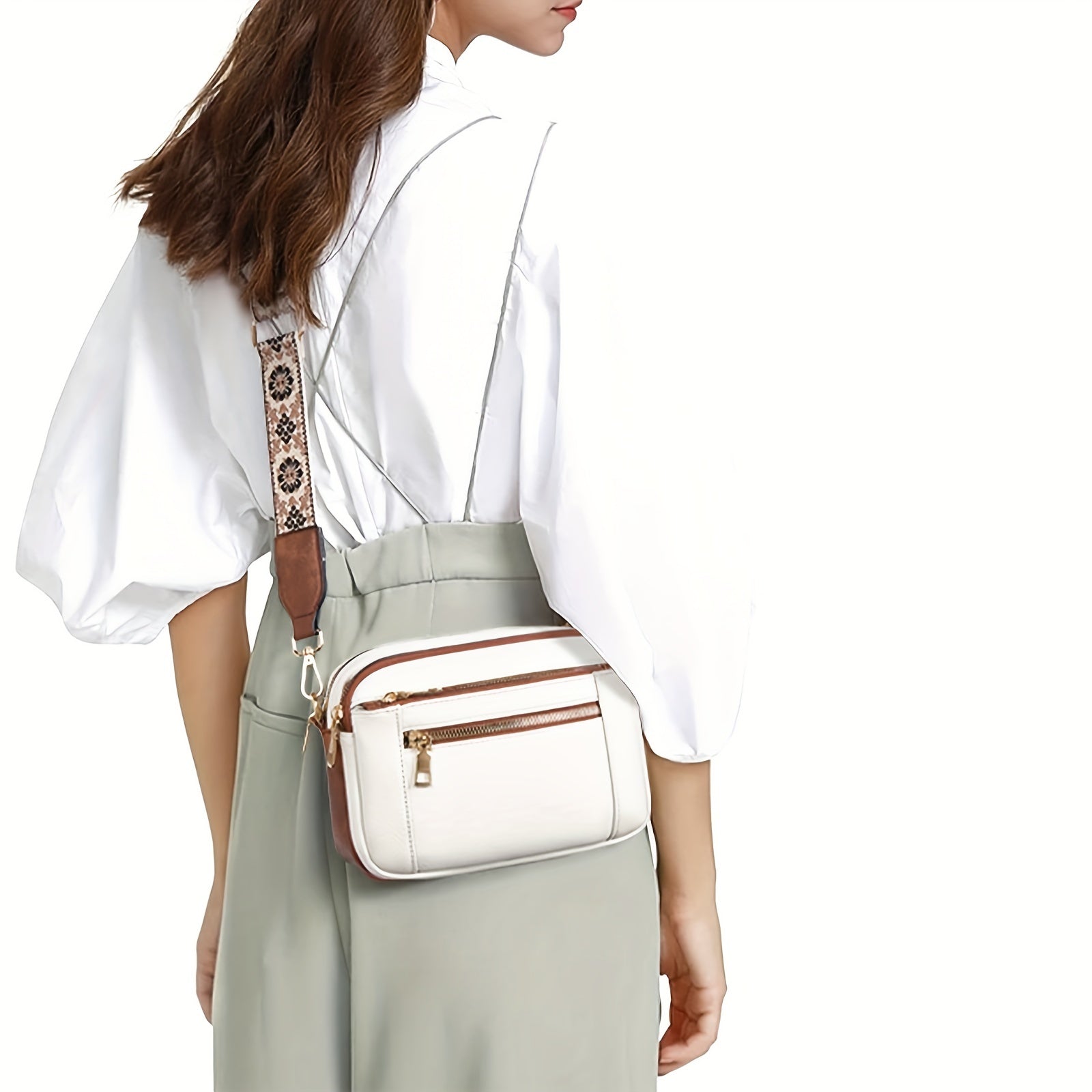 Dame crossbody veske i bohemsk stil. Trendy hverdagsveske med justerbar stropp for optimal komfort.