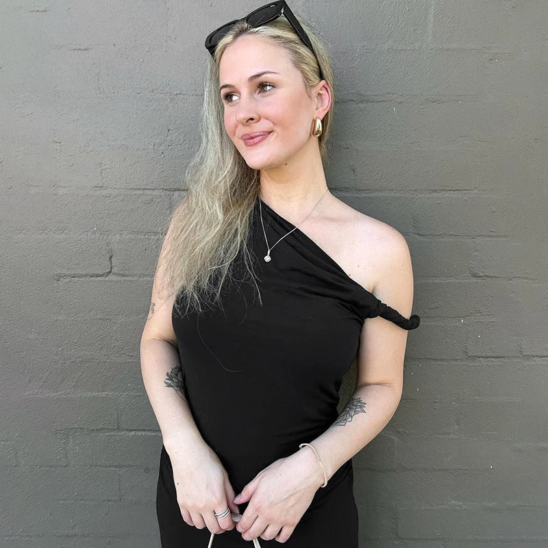 Luftig damekorttopp, off-shoulder tank-topp i elegant stil, ideell for varm sommermote.