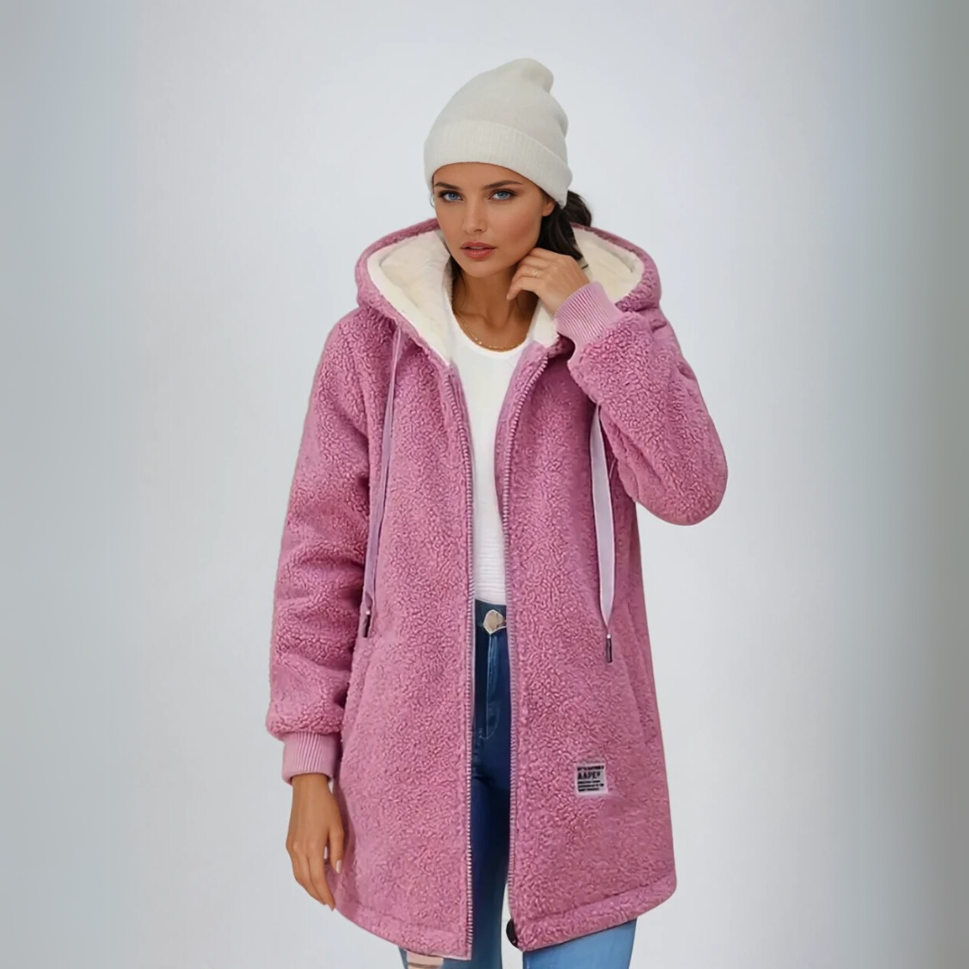 Varm dame fleecejakke med tykt sherpafôr, oversized passform. Ideell for høst og vinter, komfortabel og trendy.