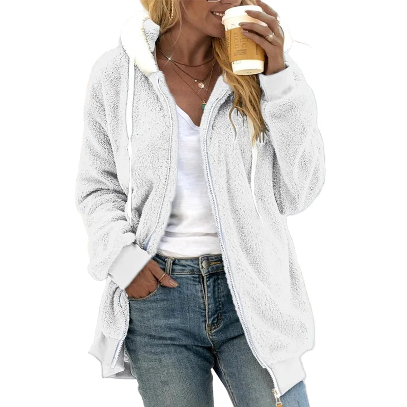 Dame oversized hettegenser i myk komfortabel stil, perfekt for hverdag og avslapning.