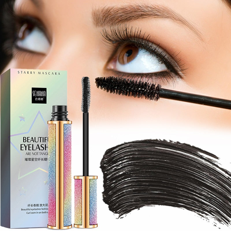 Elegant svart Dame Stjernehimmel mascara tube. Gir fyldige vipper, lengde og volum uten klumper.