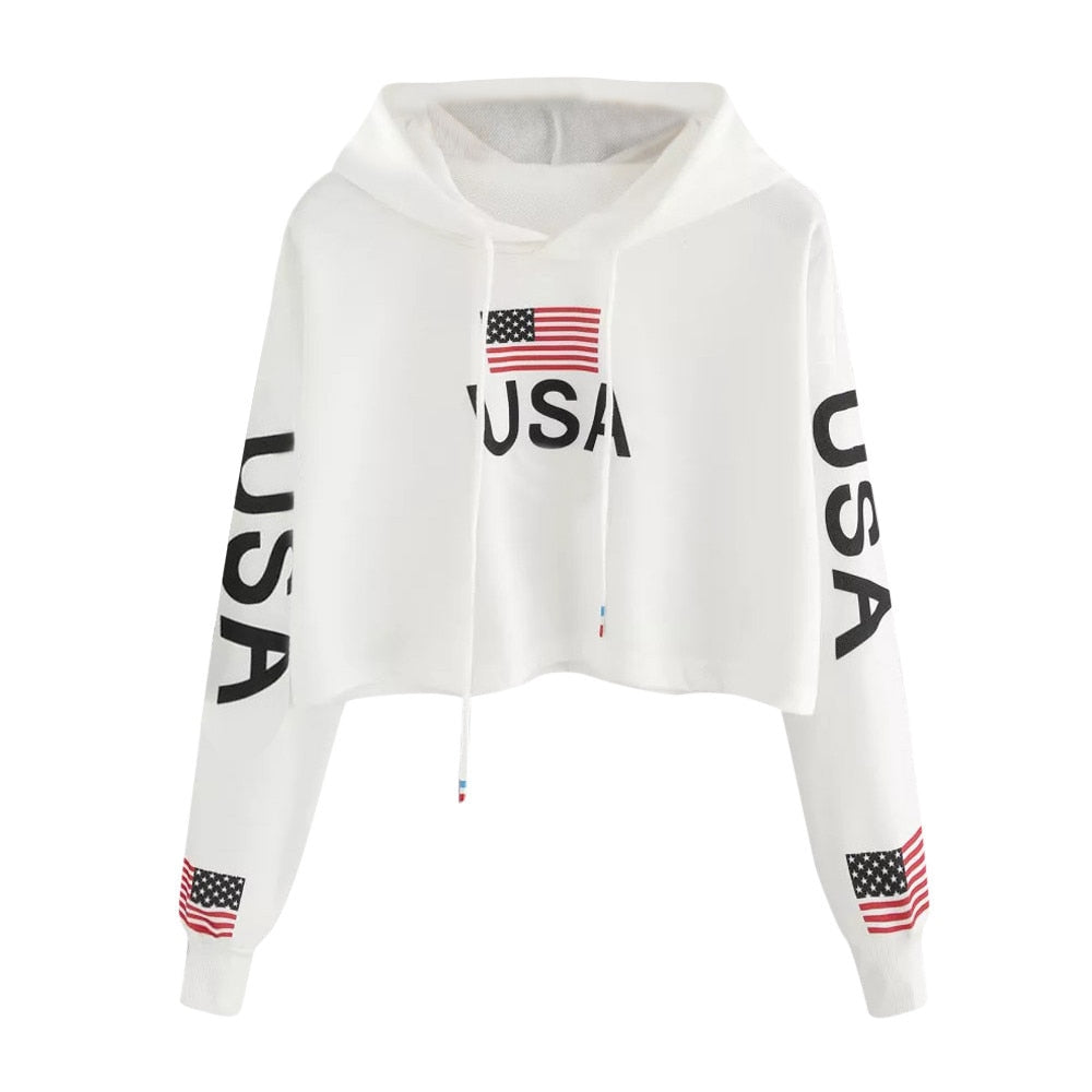 Dame USA crop-genser med hette for sporty fritidsstil og patriotisk mote.
