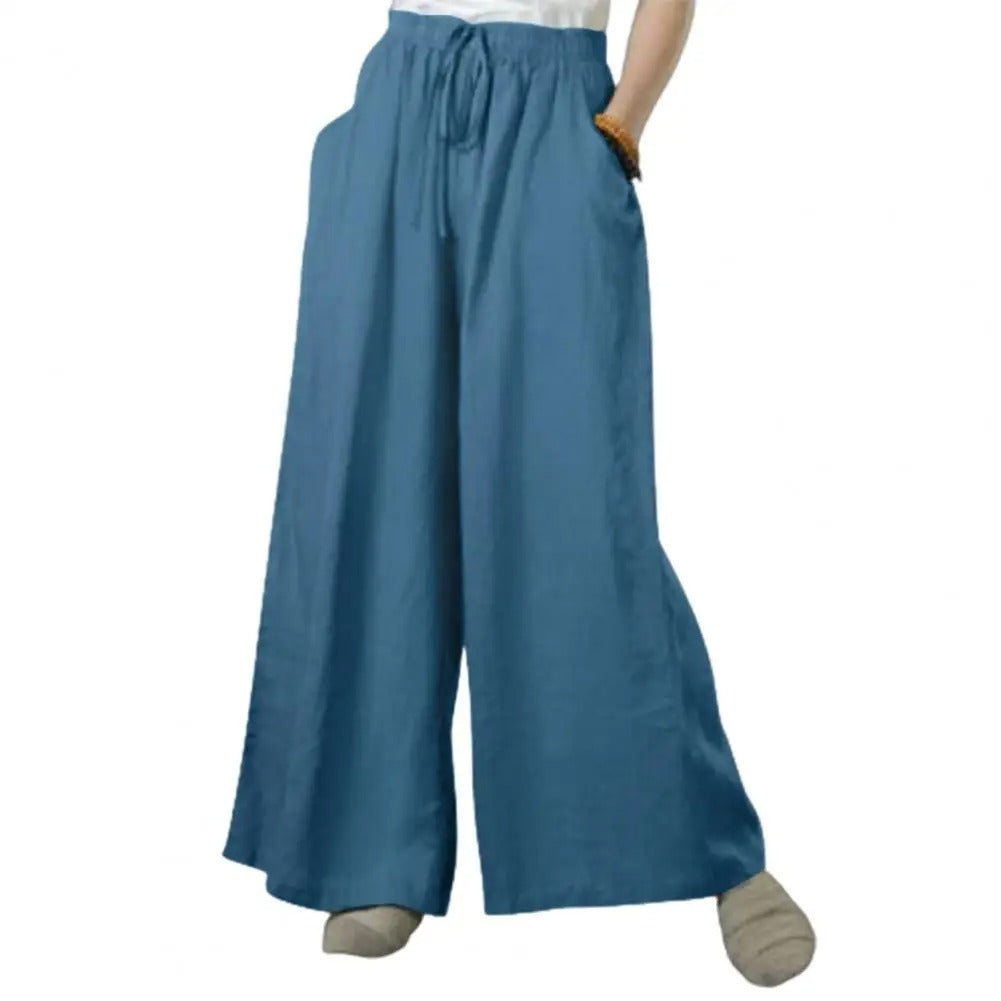 Trendy løse bukser med høy midje og vide ben, perfekt som casual sommerbukser for damer.