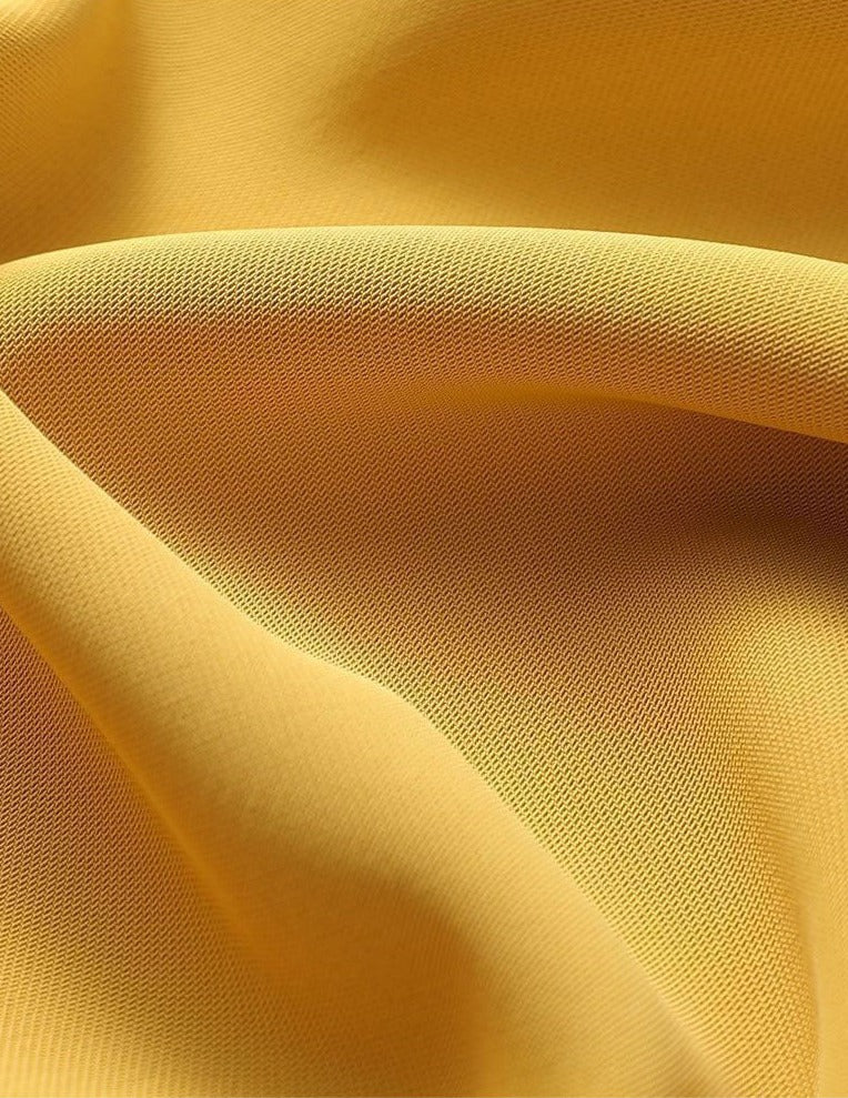 Detail der Taschen an der Damen Ultimate Weite Hose, dezente Eingrifftaschen, praktisch und stilvoll