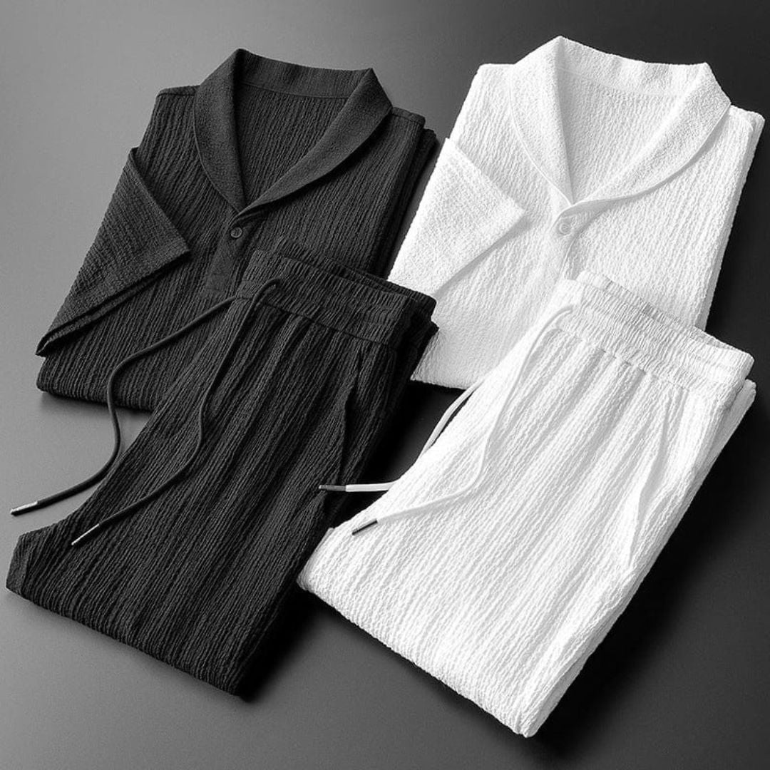Stilfullt damesett, moderne design for kvinner. Ideelt som sommerantrekk og avslappet fritidsklær.