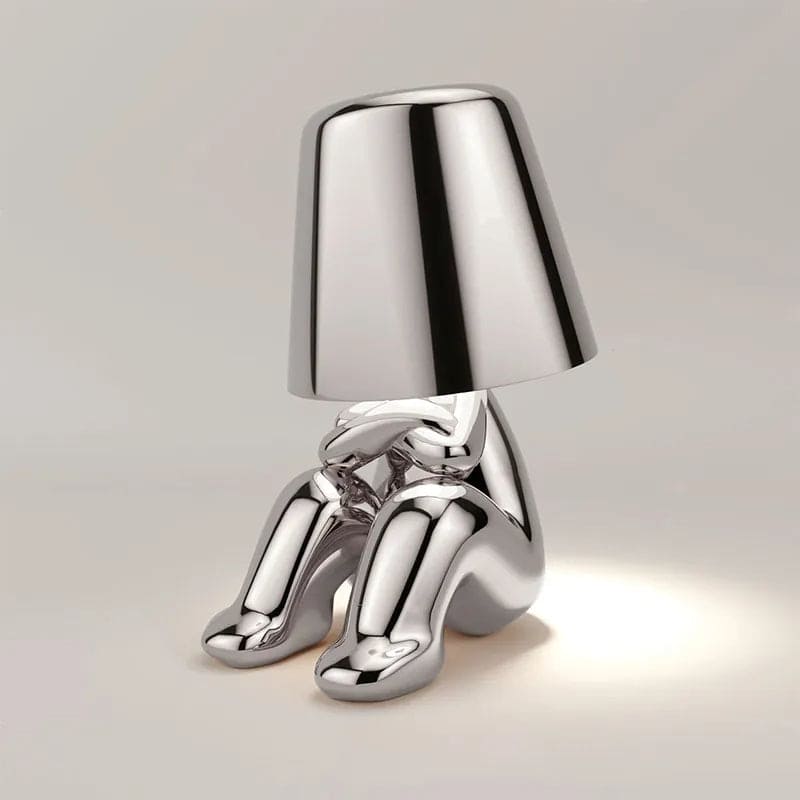 Dekorativ dimmbar LED bordlampe. Tilgjengelig i gull og sølv for alle stiler.