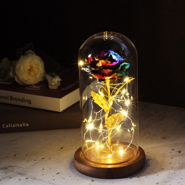 Romantisk DIY-sett: Evig galakse rose i glasskuppel med LED-belysning for spesielle øyeblikk