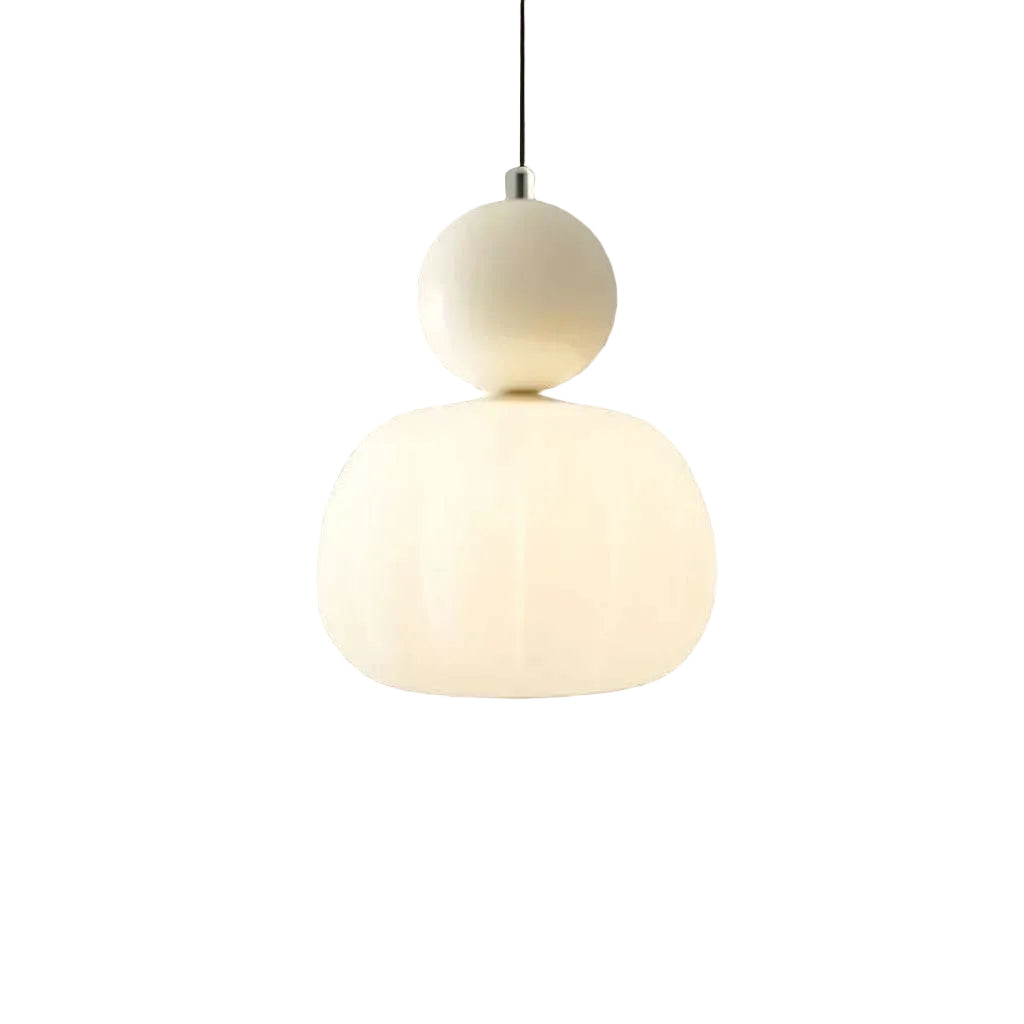 Elegant art deco hengende lampe med unikt design for moderne interiør.