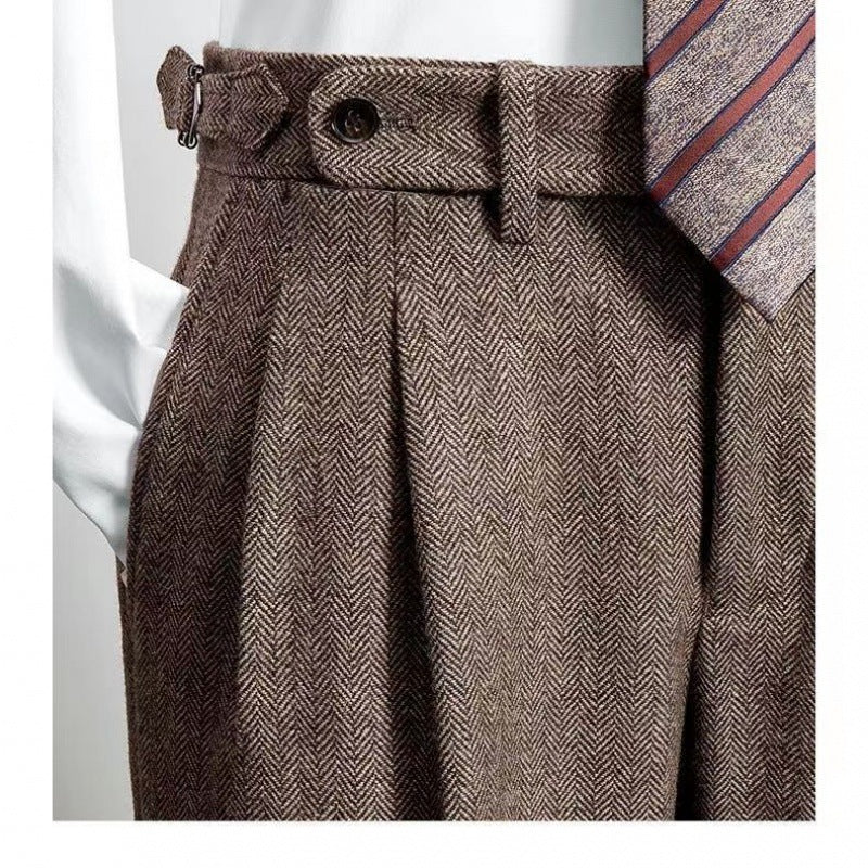 Herre tweedbukse med vintage følelse. Varm og komfortabel fritidsbukse for stilfull høst- og vinterbruk.