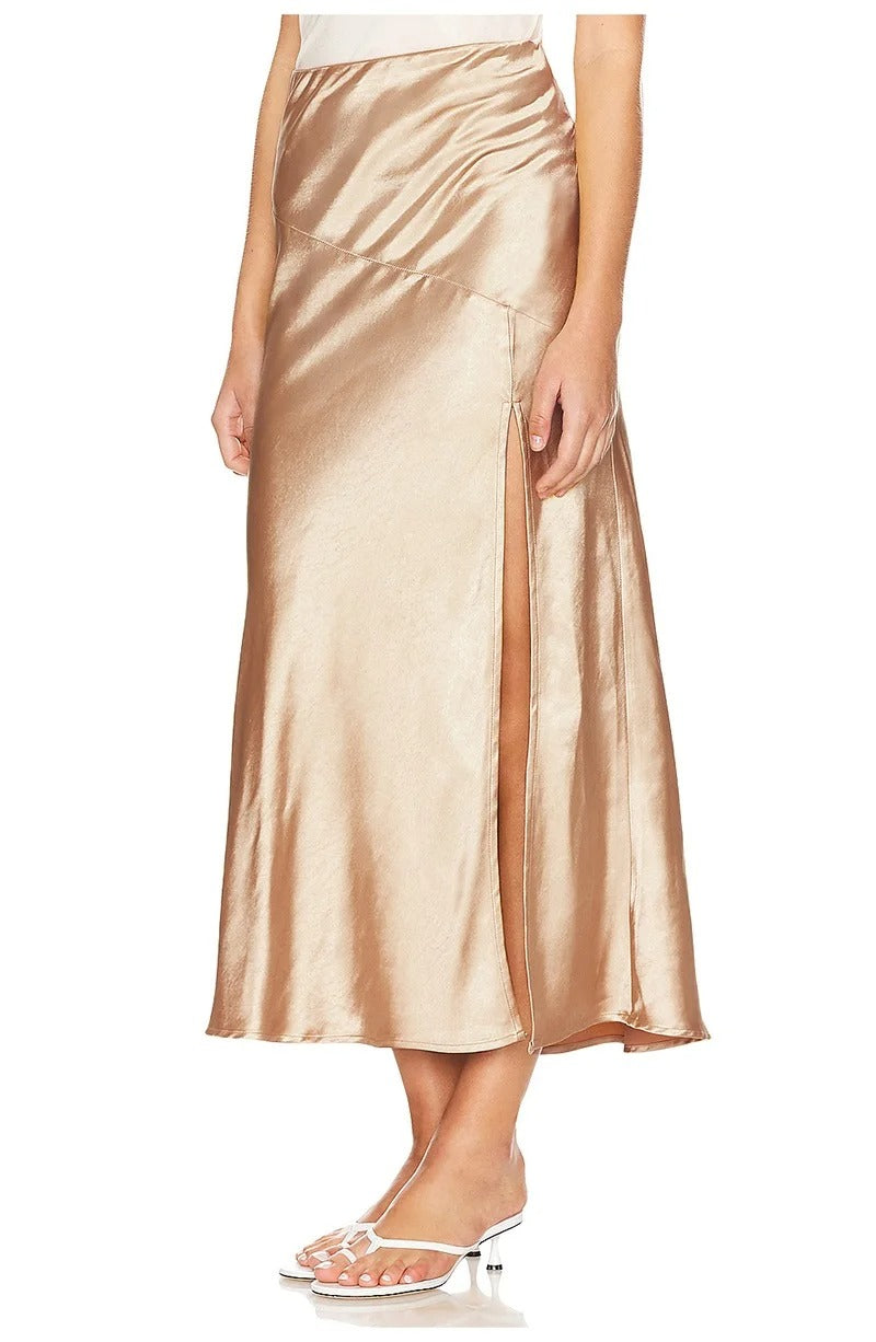 Champagnefarget bodycon skjørt med elegant passform. Et stilig dameskjørt for formelle begivenheter.