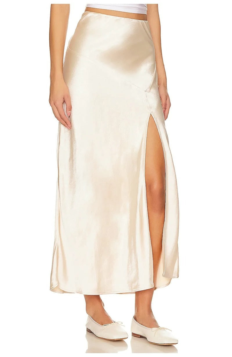 Armégrønt elegant bodycon skjørt. Komfortabelt dameskjørt for vår, sommer eller hverdag.