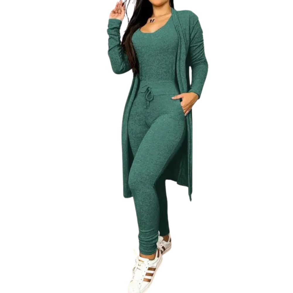 Lang kåpe fra dame kåpesett, perfekt over jumpsuit for et allsidig og sofistikert utseende.