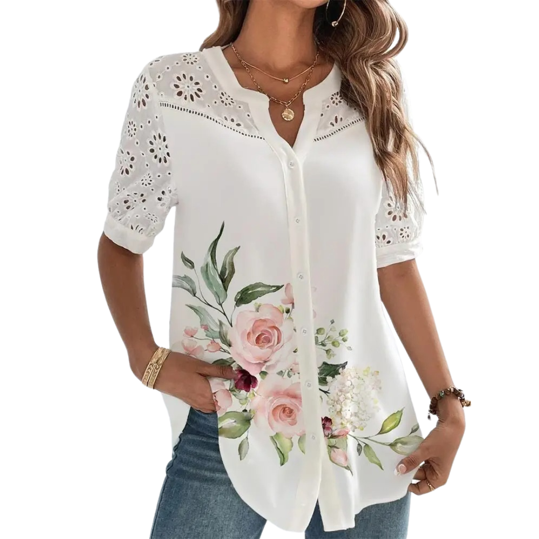 Elegant dame kortermet bluse med blondekant for hverdag og fritid. Komfortabel løs passform i sommerstil.
