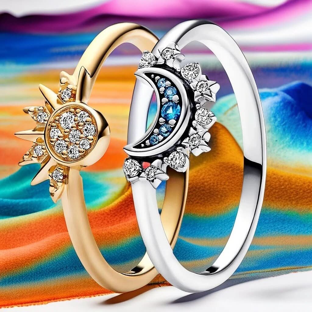 Dame sølvring med gnistrende krystaller og vakkert måne- og soldesign. Elegant gave, unik i sterling sølv.