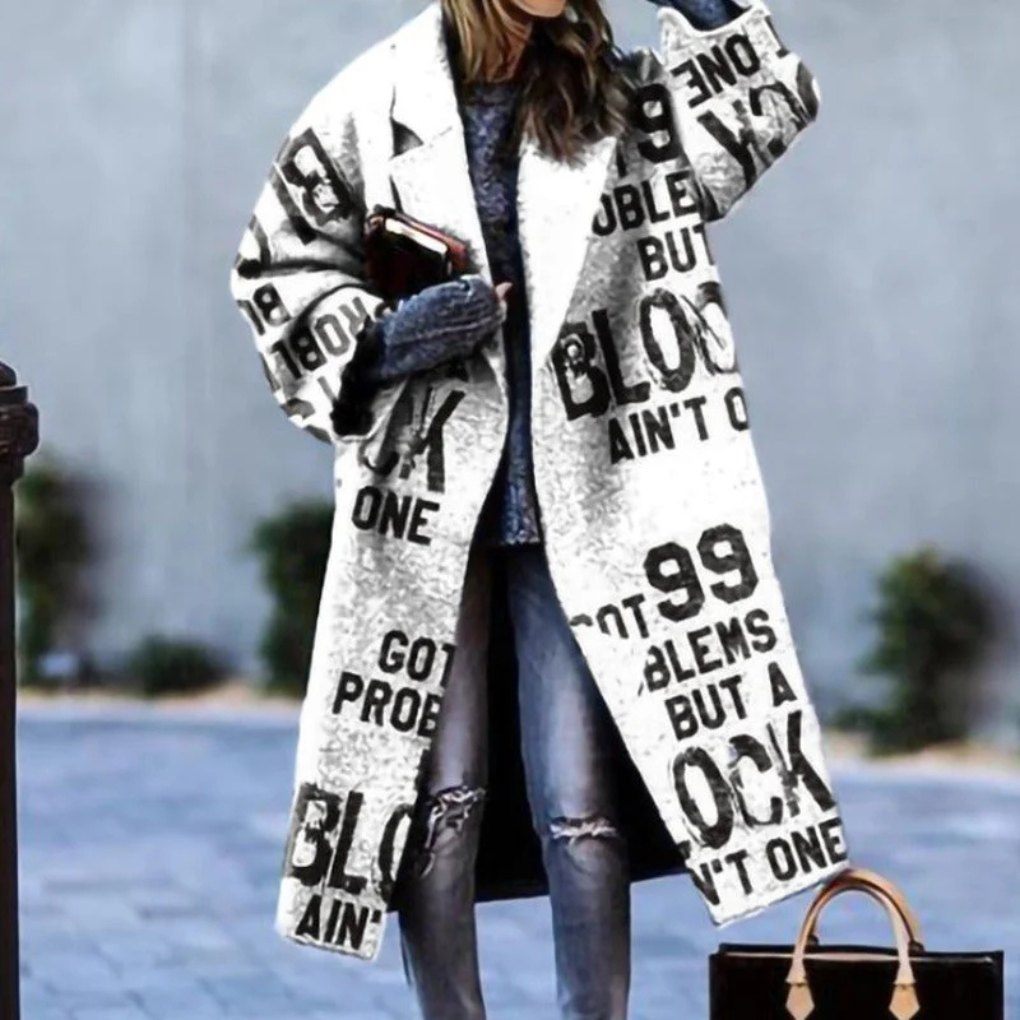 Eksklusiv damejakke, stilrent yttertøy i polyester for en elegant og moteriktig look.